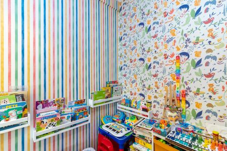 Apartamento para alugar com 143m², 4 quartos e 2 vagas Apartamento para alugar com 143m², 4 quartos e 2 vagasQuarto 4