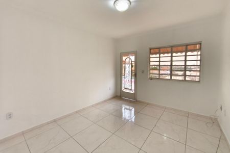 Sala  de casa para alugar com 2 quartos, 160m² em Jardim Campos Elíseos, Campinas