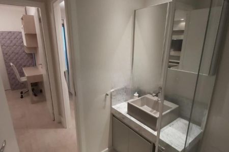 Apartamento à venda com 65m², 2 quartos e 1 vaga