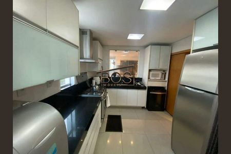 Apartamento à venda com 4 quartos, 255m² em Buritis, Belo Horizonte