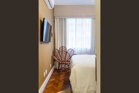 Apartamento à venda com 45m², 1 quarto e sem vaga