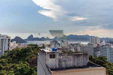 Apartamento à venda com 180m², 4 quartos e 2 vagas