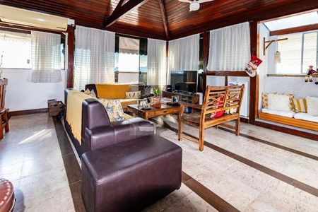 Apartamento à venda com 180m², 4 quartos e 2 vagas