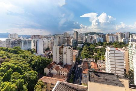 Apartamento à venda com 180m², 4 quartos e 2 vagas