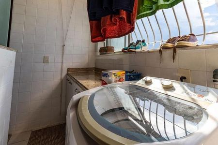 Apartamento à venda com 180m², 4 quartos e 2 vagas