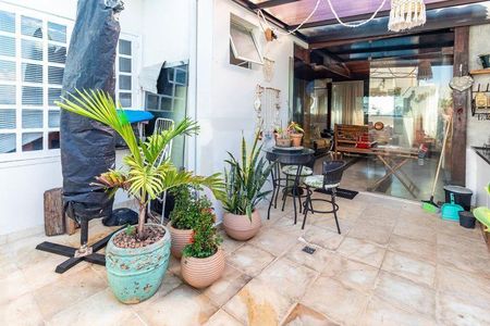 Apartamento à venda com 180m², 4 quartos e 2 vagas