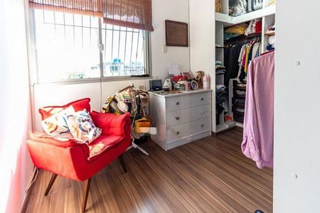 Apartamento à venda com 180m², 4 quartos e 2 vagas