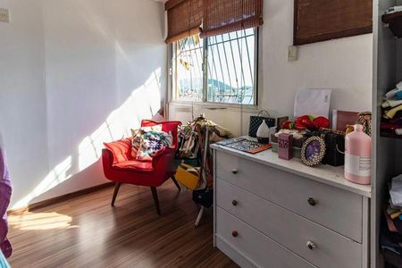 Apartamento à venda com 180m², 4 quartos e 2 vagas