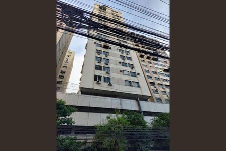 Apartamento à venda com 180m², 4 quartos e 2 vagas