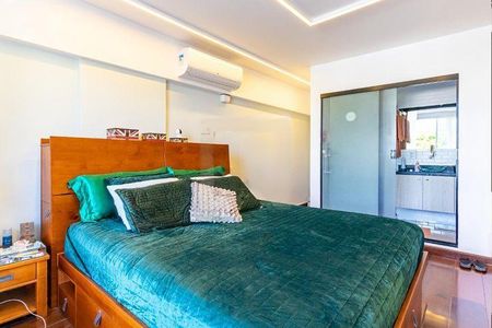 Apartamento à venda com 250m², 4 quartos e 1 vaga