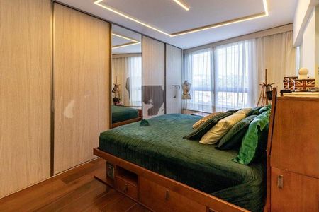 Apartamento à venda com 250m², 4 quartos e 1 vaga