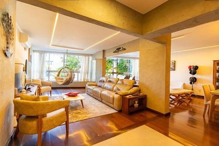 Apartamento à venda com 250m², 4 quartos e 1 vaga