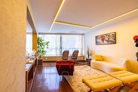 Apartamento à venda com 250m², 4 quartos e 1 vaga