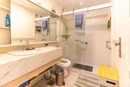 Apartamento à venda com 250m², 4 quartos e 1 vaga