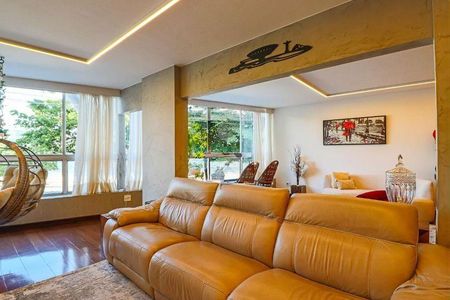 Apartamento à venda com 250m², 4 quartos e 1 vaga