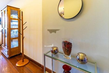 Apartamento à venda com 250m², 4 quartos e 1 vaga