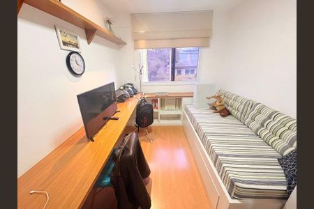 Apartamento à venda com 2 quartos, 65m² em Piratininga, Niterói