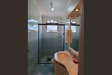 Casa à venda com 140m², 3 quartos e 3 vagas