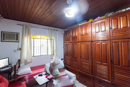 Casa à venda com 3 quartos, 150m² em Santa Rosa, Niterói