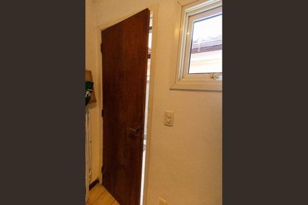 Casa à venda com 226m², 4 quartos e 2 vagas