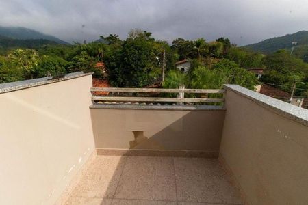 Casa à venda com 226m², 4 quartos e 2 vagas