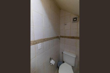 Casa à venda com 226m², 4 quartos e 2 vagas