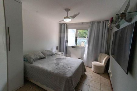 Casa à venda com 226m², 4 quartos e 2 vagas