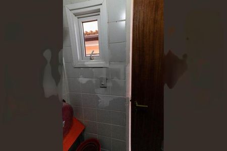 Casa à venda com 226m², 4 quartos e 2 vagas