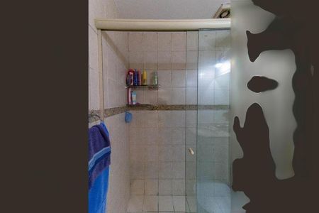 Casa à venda com 226m², 4 quartos e 2 vagas