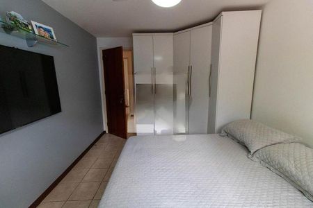 Casa à venda com 226m², 4 quartos e 2 vagas