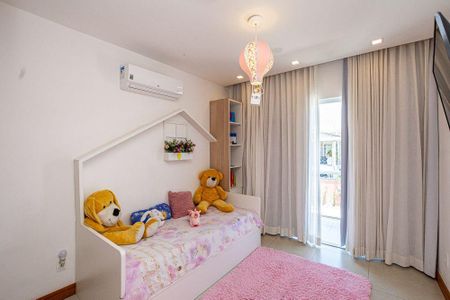 Casa à venda com 3 quartos, 195m² em Serra Grande, Niterói