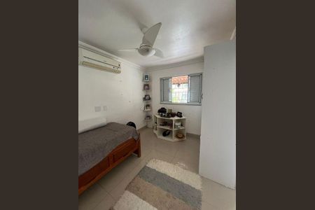 Casa à venda com 3 quartos, 188m² em Itaipu, Niterói