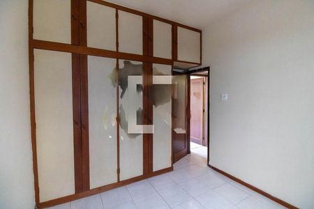 Casa à venda com 100m², 2 quartos e 2 vagas