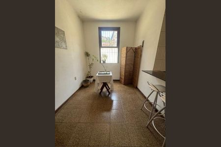 Casa à venda com 4 quartos, 180m² em Santa Rosa, Niterói