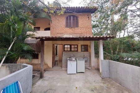 Casa à venda com 120m², 3 quartos e 1 vaga
