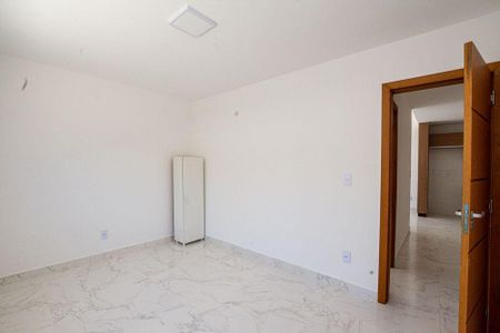 Casa à venda com 3 quartos, 81m² em Piratininga, Niterói