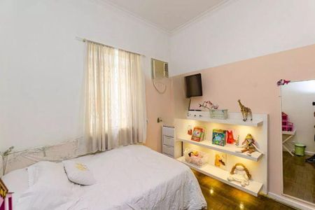 Casa à venda com 4 quartos, 180m² em São Domingos, Niterói