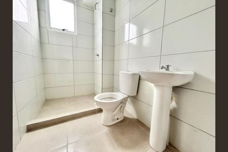 Apartamento à venda com 51m², 2 quartos e 1 vaga Apartamento à venda com 51m², 2 quartos e 1 vagaBanheiro