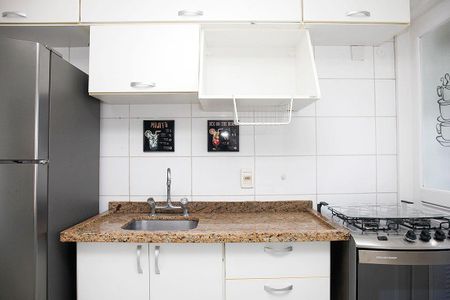 Apartamento à venda com 60m², 2 quartos e 2 vagasCozinha + Área de Serviço