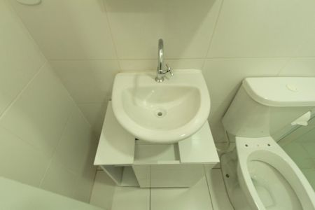 Apartamento para alugar com 71m², 3 quartos e 2 vagas Apartamento para alugar com 71m², 3 quartos e 2 vagasBanheiro da Suíte