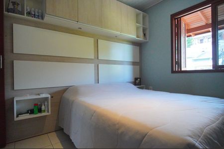 Casa à venda com 229m², 5 quartos e 3 vagasQuarto 3