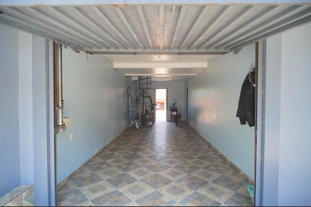 Casa à venda com 229m², 5 quartos e 3 vagasGaragem