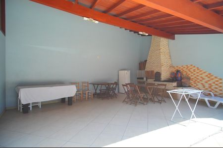 Casa à venda com 229m², 5 quartos e 3 vagasEspaço Gourmet