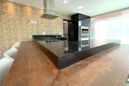 Apartamento à venda com 130m², 4 quartos e 4 vagasÁrea comum - Espaço Gourmet