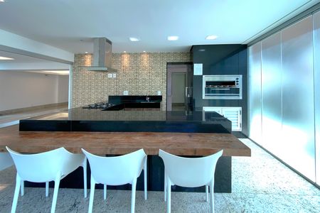 Apartamento à venda com 130m², 4 quartos e 4 vagasÁrea comum - Espaço Gourmet