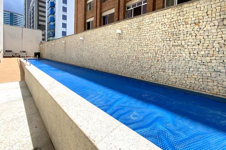 Apartamento à venda com 130m², 4 quartos e 4 vagasÁrea comum - Piscina