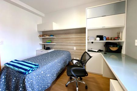 Apartamento à venda com 130m², 4 quartos e 4 vagasSuite 2