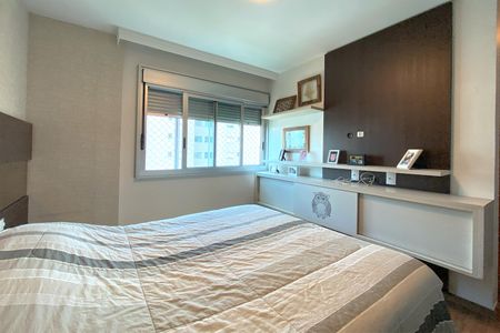 Apartamento à venda com 130m², 4 quartos e 4 vagasSuite 1