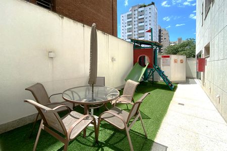 Apartamento à venda com 130m², 4 quartos e 4 vagasÁrea comum