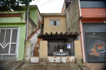 Casa à venda com 99m², 2 quartos e 1 vagaFachada